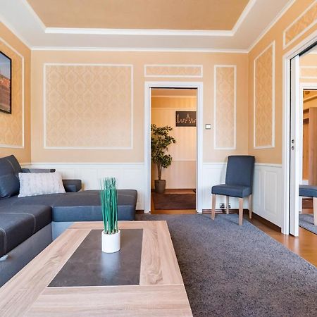 City Centre Open View Apartment Varşovia Exterior foto