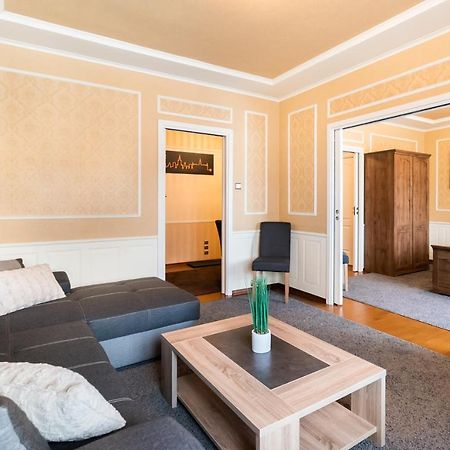 City Centre Open View Apartment Varşovia Exterior foto
