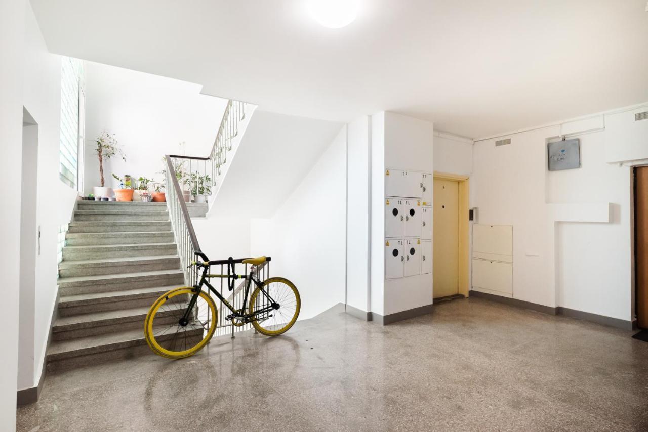 City Centre Open View Apartment Varşovia Exterior foto